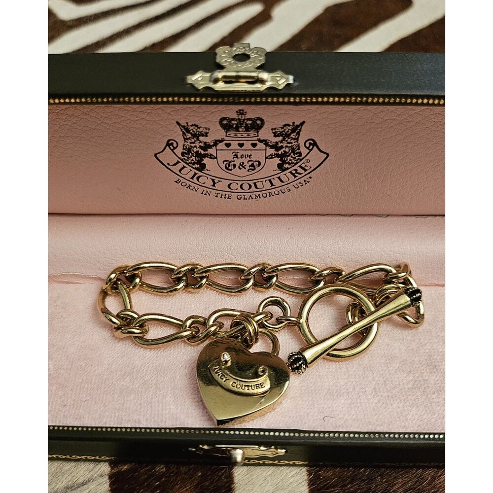 Vintage Y2K Juicy Couture Gold Tone Puffy Heart Bracelet 7"